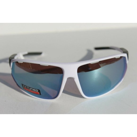 UNDER ARMOUR Strive Sunglasses Satin White/Baseball Tuned  UNDER ARMOUR Strive Sunglasses Satin White Sport